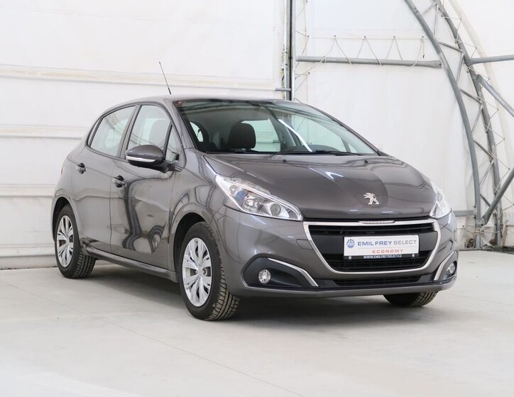 Peugeot 208 4