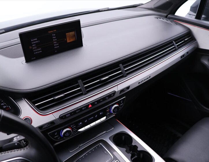 Audi SQ7 SUV 4,0 l 320 kw