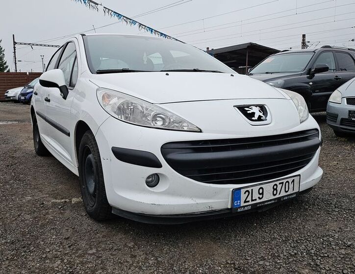 Peugeot 207 Hatchback 1,4 l 50 kw
