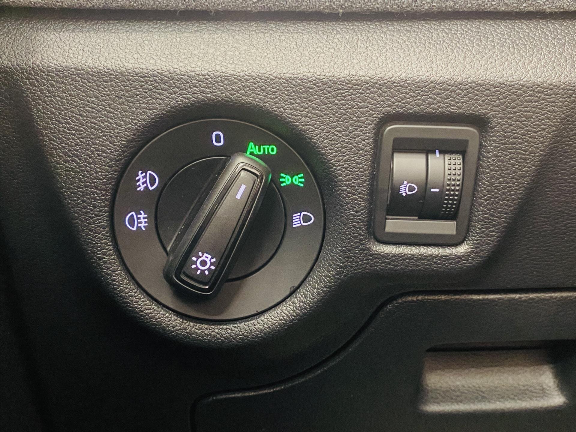 Škoda Scala Hatchback 999,0 85 kw