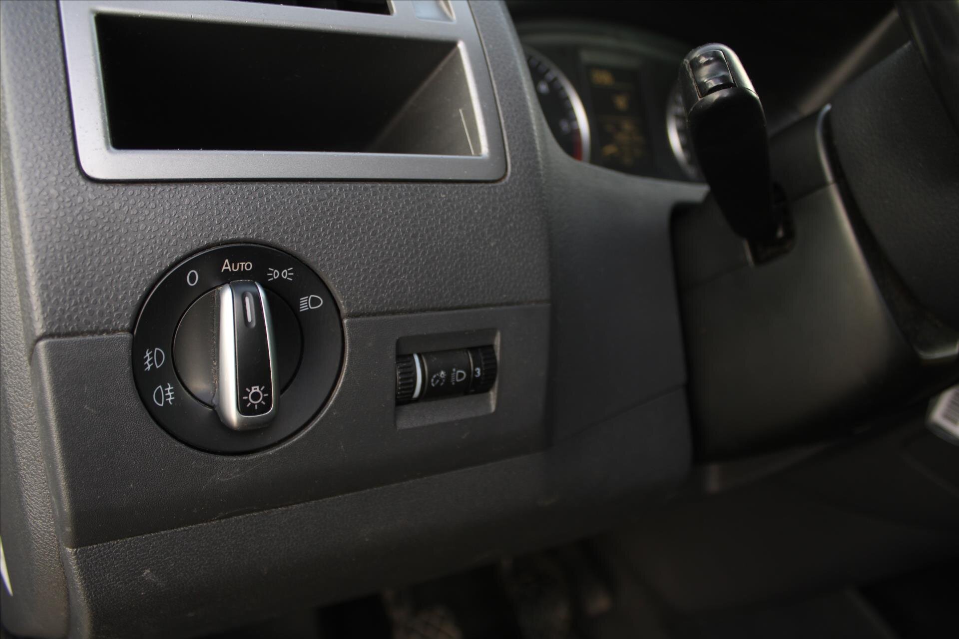 Volkswagen Multivan Kombi 2,0 l 103 kw