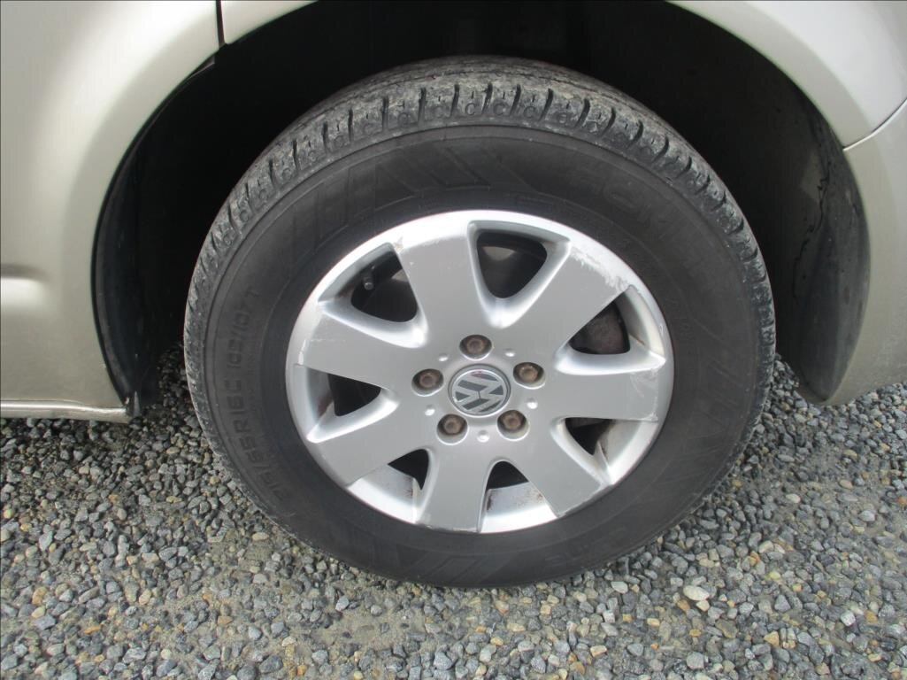 Volkswagen Multivan VAN / Minibus 2,5 l 96 kw