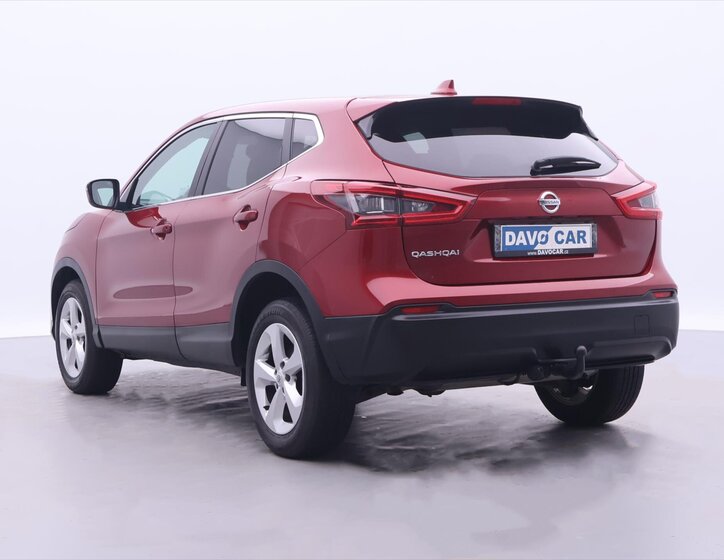 Nissan Qashqai SUV / Terénní 1,3 l 117 kw
