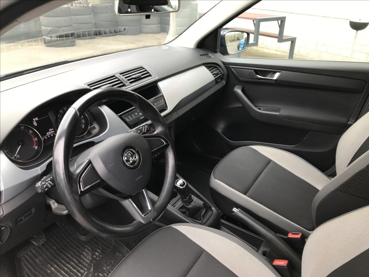 Škoda Fabia Hatchback 999,0 70 kw