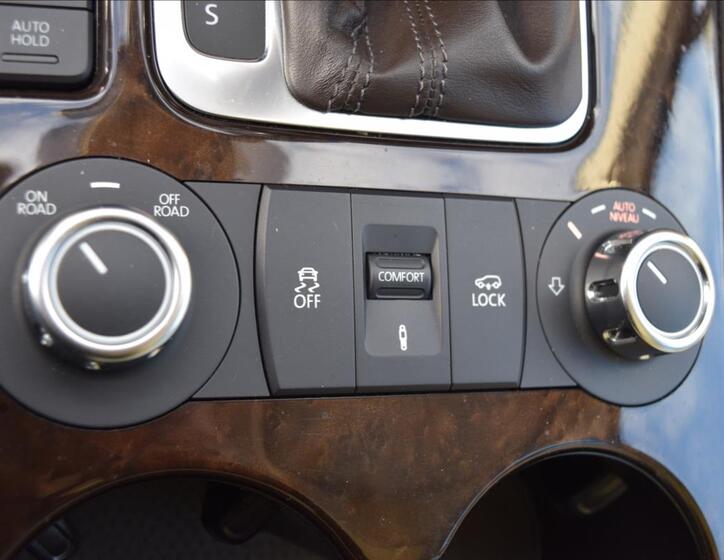 Volkswagen Touareg 56