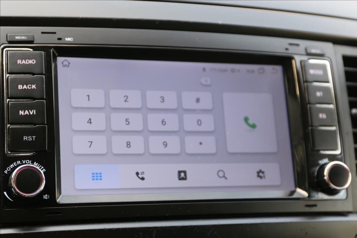 Volkswagen Multivan MPV 2,5 l 128 kw