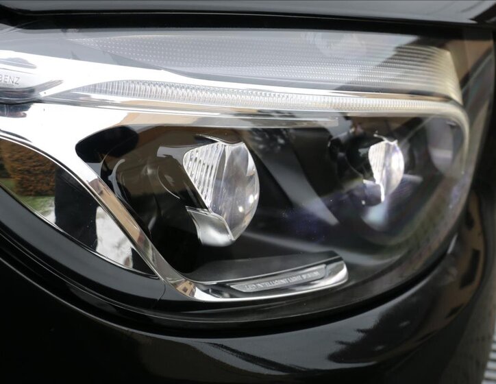 Mercedes-Benz GLC SUV / Terénní 3,0 l 270 kw