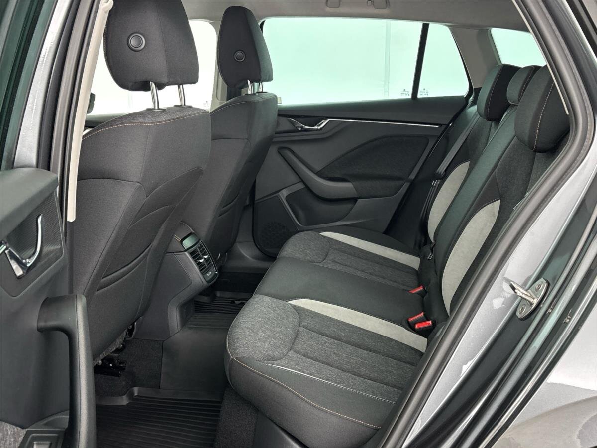 Škoda Scala Hatchback 999,0 81 kw