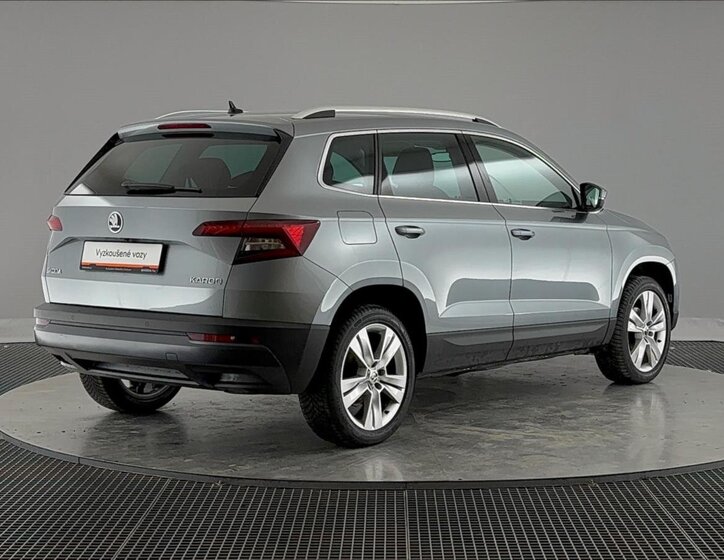 Škoda Karoq SUV / Terénní 1,5 l 110 kw