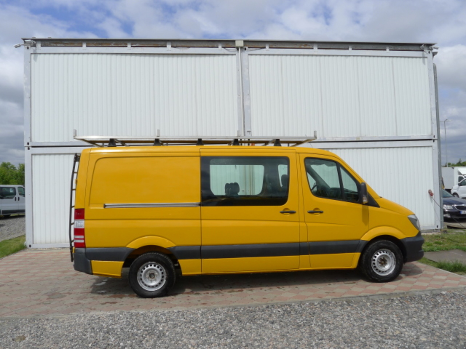 Mercedes-Benz Sprinter 3