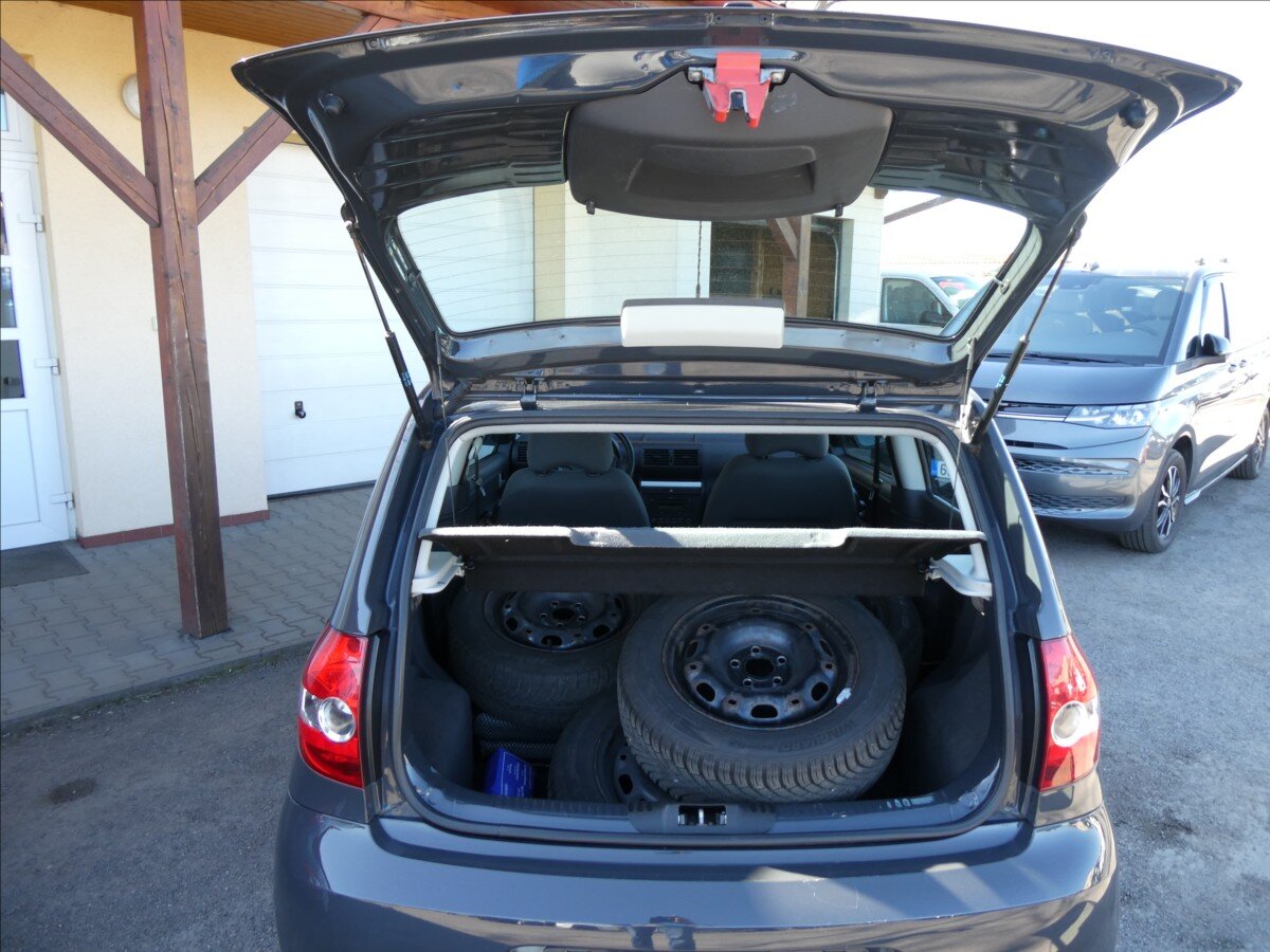 Volkswagen Fox Hatchback 1,2 l 40 kw