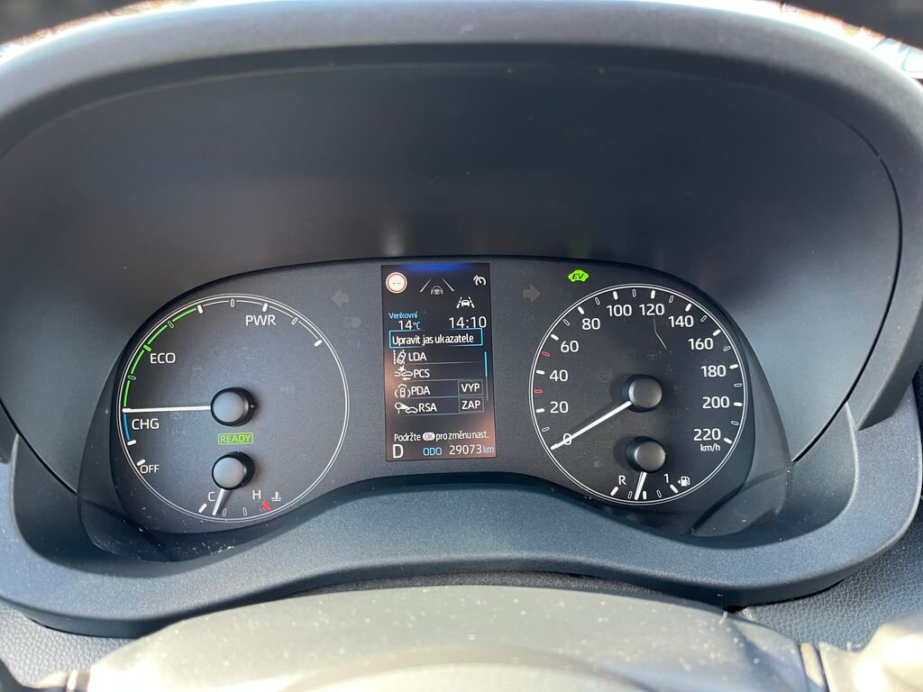 Toyota Yaris Hatchback 1,5 l 68 kw