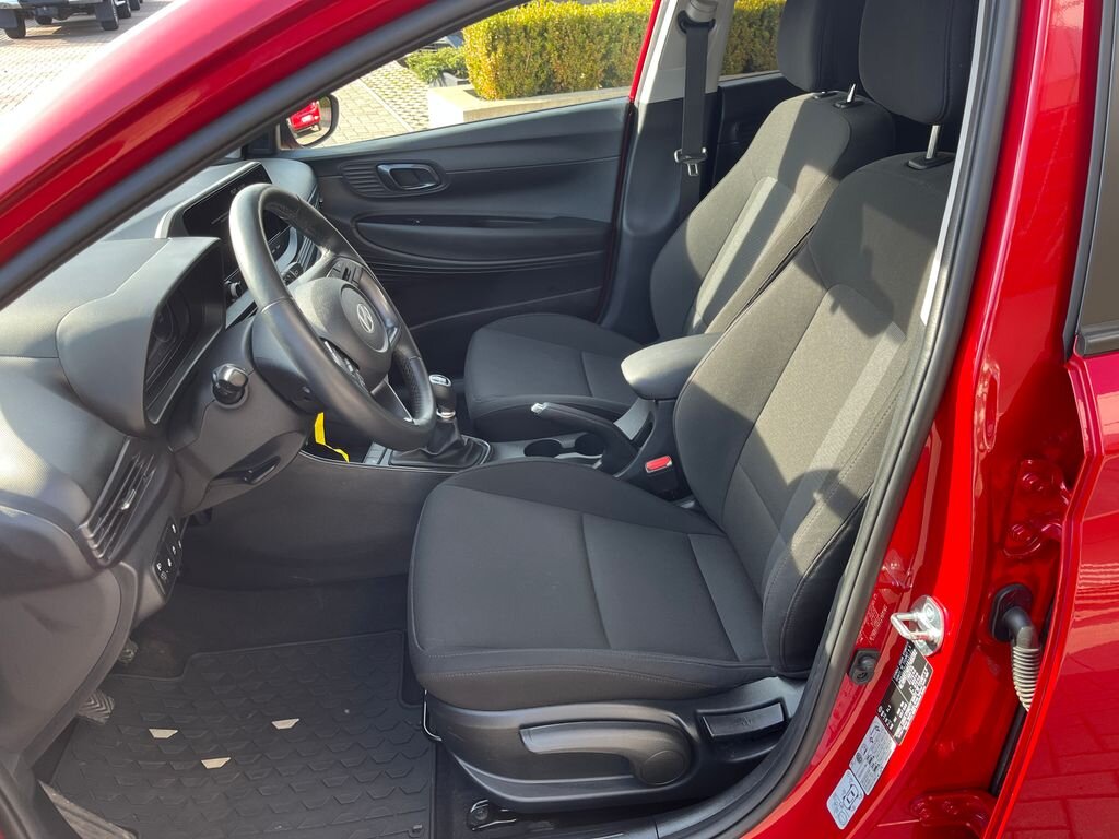 Hyundai i20 Hatchback 1,2 l 57 kw