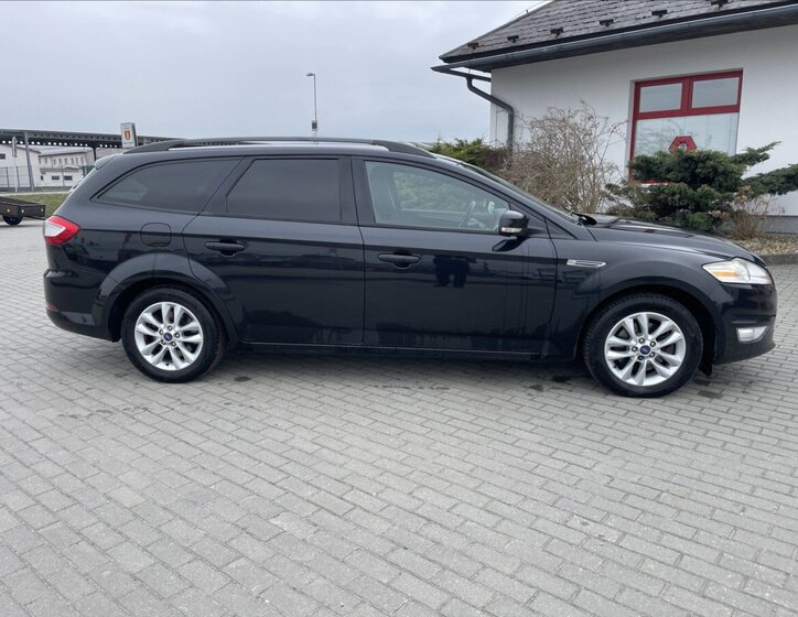 Ford Mondeo Kombi 2,0 l 103 kw