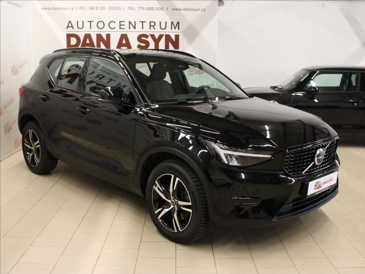Volvo XC40 Kombi 2,0 l 145 kw
