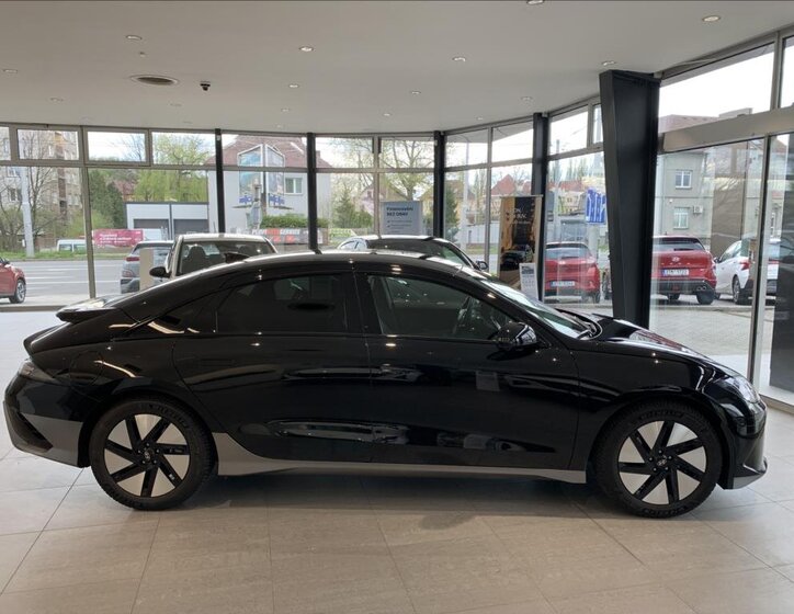Hyundai Ioniq 6 Sedan 0,0 168 kw
