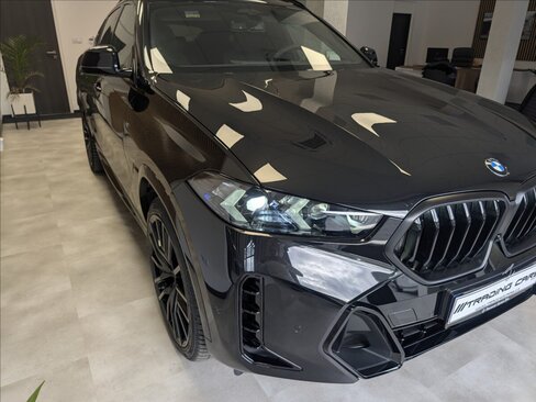 BMW X6 Sedan 3,0 l 210 kw