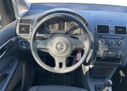 Volkswagen Touran MPV 1,2 l 77 kw