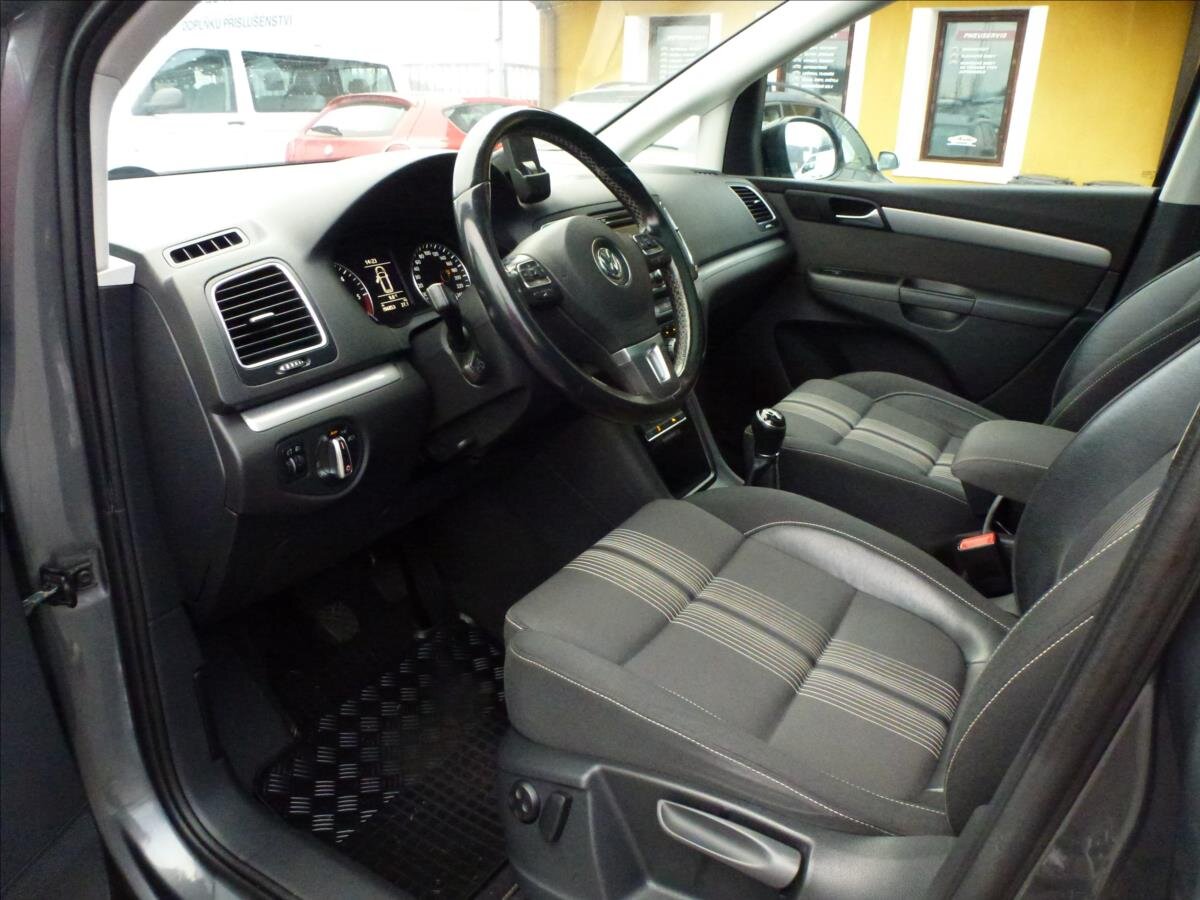 Volkswagen Sharan Kombi 2,0 l 125 kw