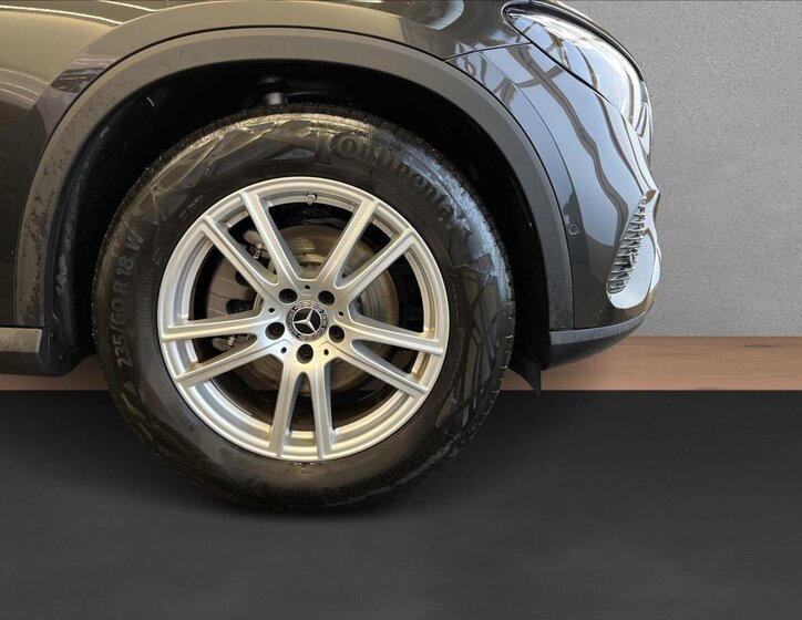 Mercedes-Benz GLC 21