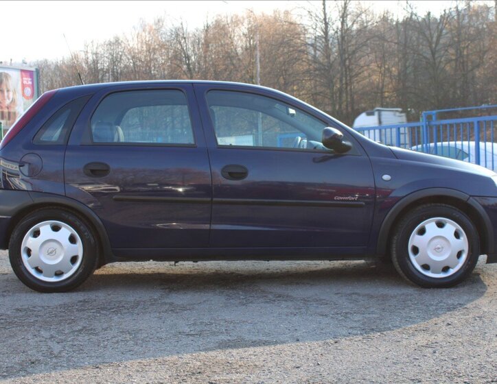 Opel Corsa Hatchback 973,0 43 kw