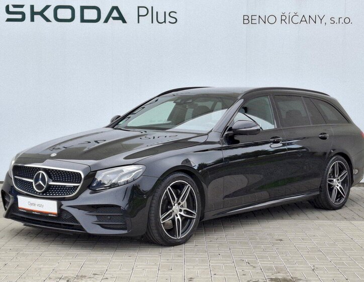 Mercedes-Benz Třídy E Kombi 3,0 l 320 kw