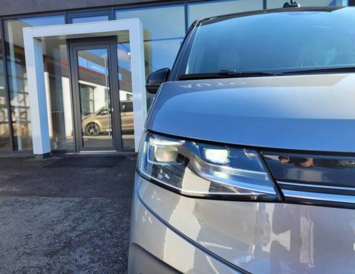 Volkswagen Multivan MPV 2,0 l 110 kw