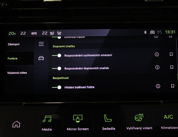 Peugeot 308 Hatchback 1,2 l 96 kw