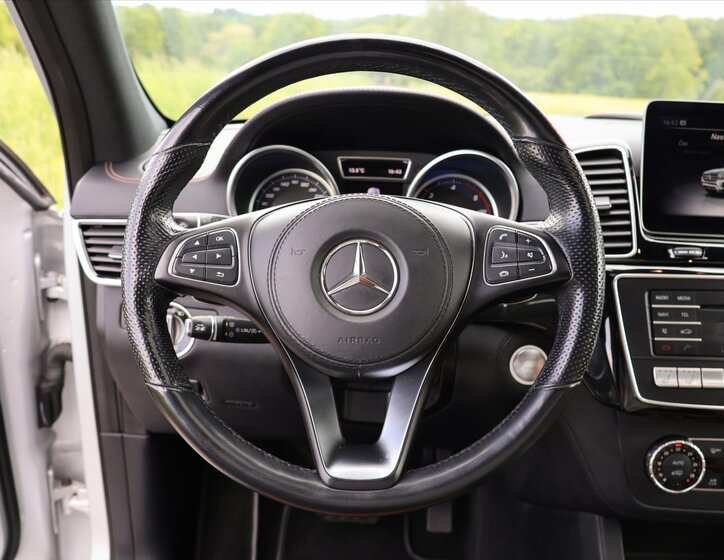 Mercedes-Benz GLS 24