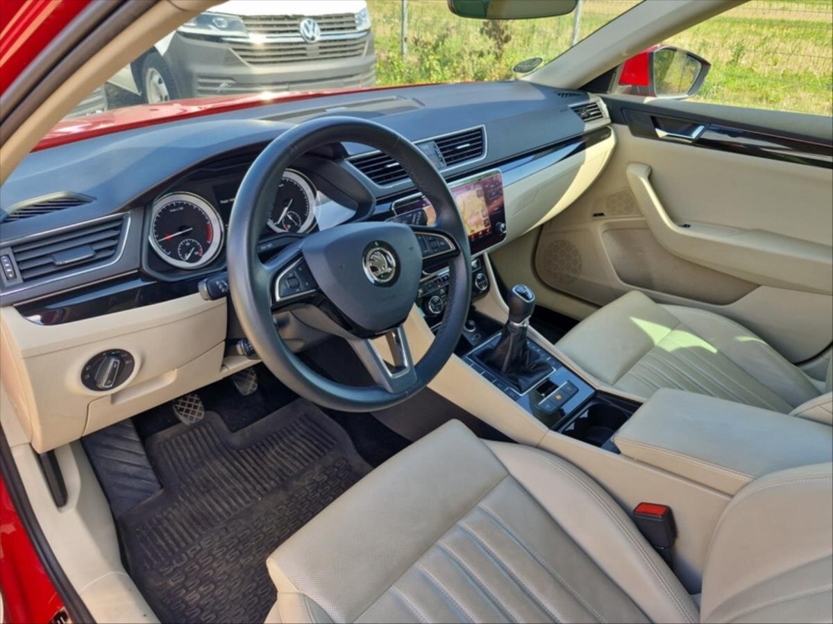 Škoda Superb Liftback 2,0 l 110 kw