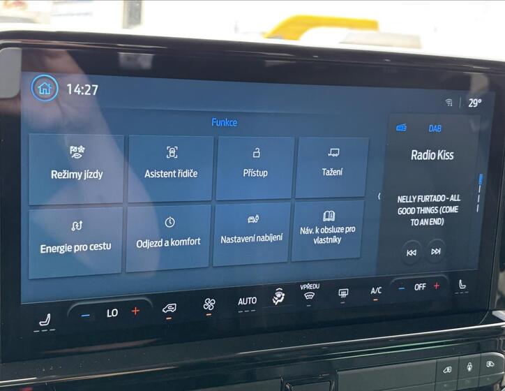 Ford Tourneo Custom 31