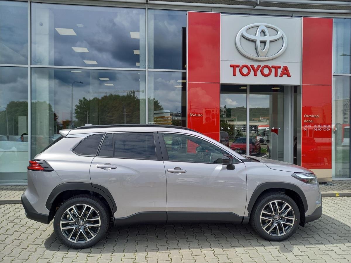 Toyota Corolla Cross SUV 1,8 l 103 kw