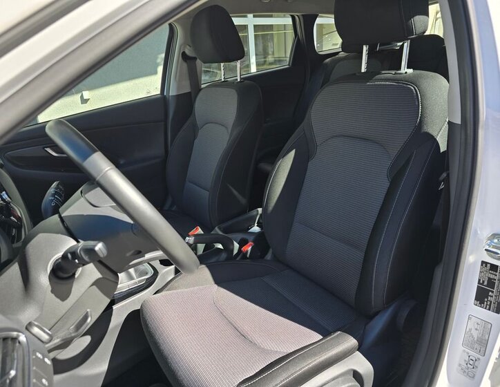 Hyundai i30 Kombi 998,0 73 kw