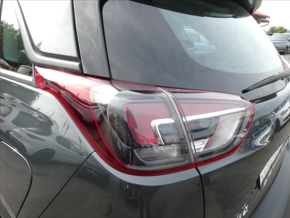 Opel Crossland X MPV 1,2 l 96 kw