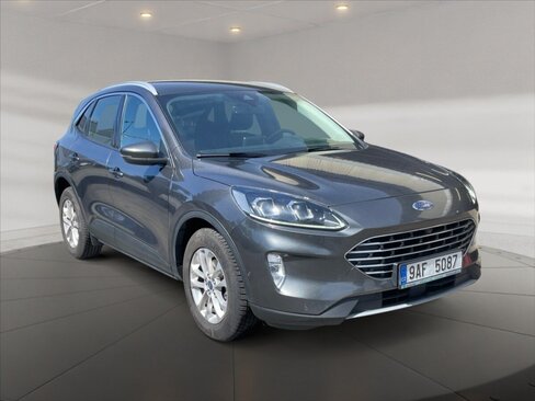Ford Kuga SUV / Terénní 1,5 l 88 kw