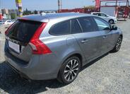 Volvo V60 5