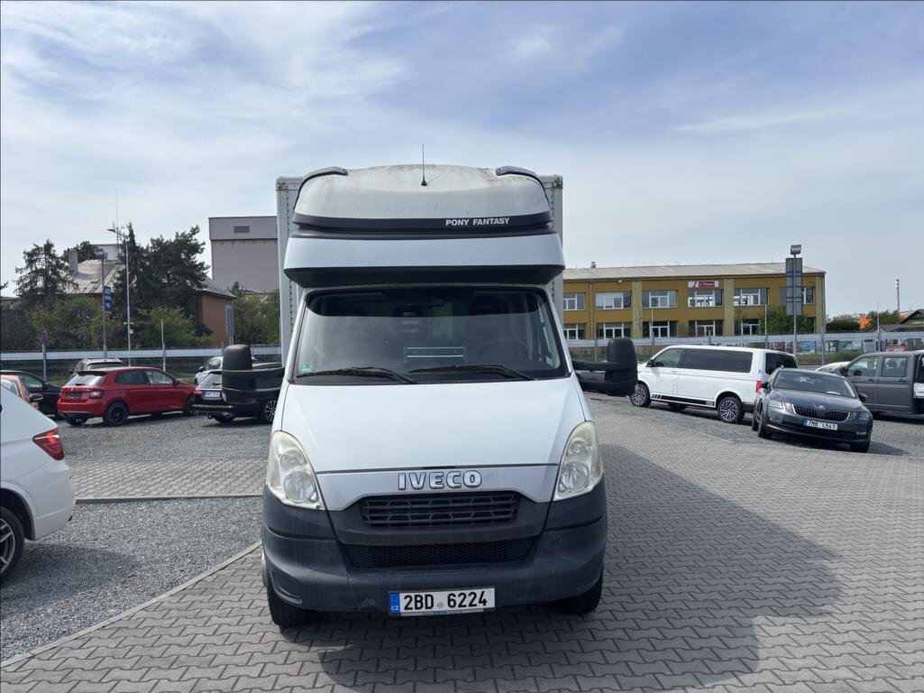 Iveco Ostatní Skříň 3,0 l 107 kw