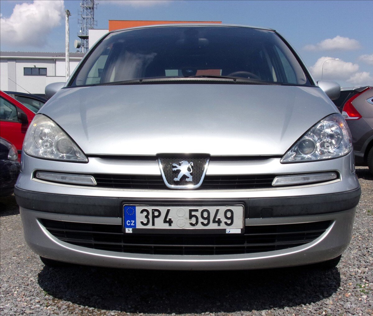 Peugeot 807 MPV 2,0 l 100 kw