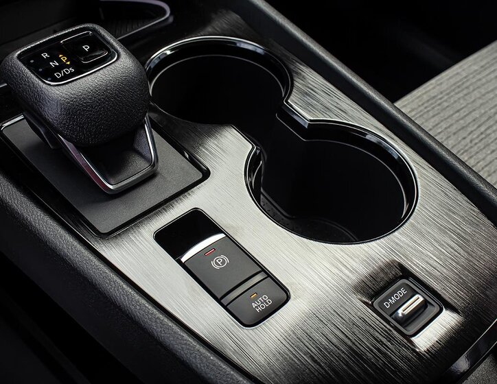 Nissan X-Trail SUV 1,5 l 120 kw