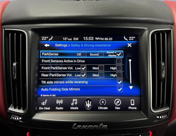 Maserati Levante SUV / Terénní 3,0 l 316 kw