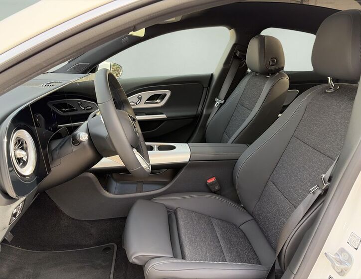 Mercedes-Benz CLA 13