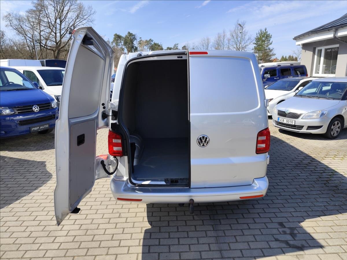 Volkswagen Transporter Kombi 2,0 l 110 kw