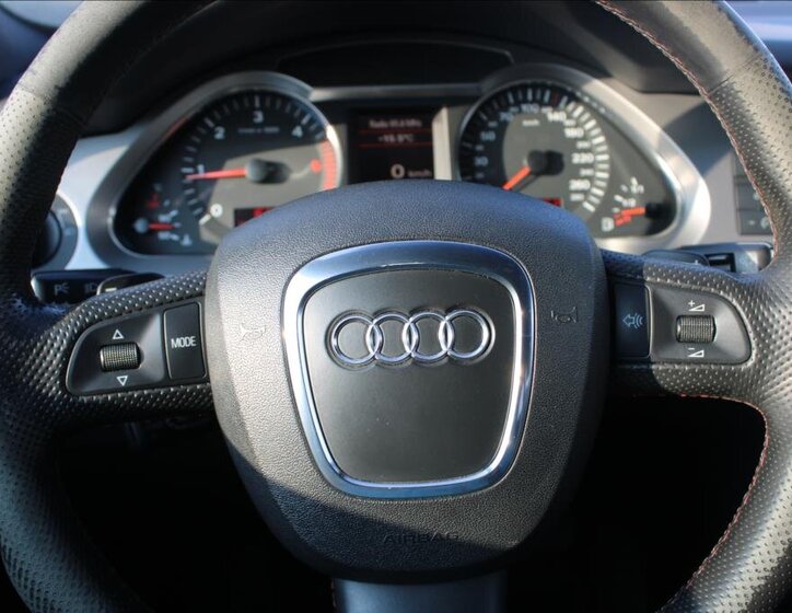 Audi A6 Kombi 3,0 l 171 kw