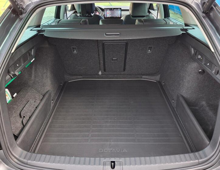Škoda Octavia 8