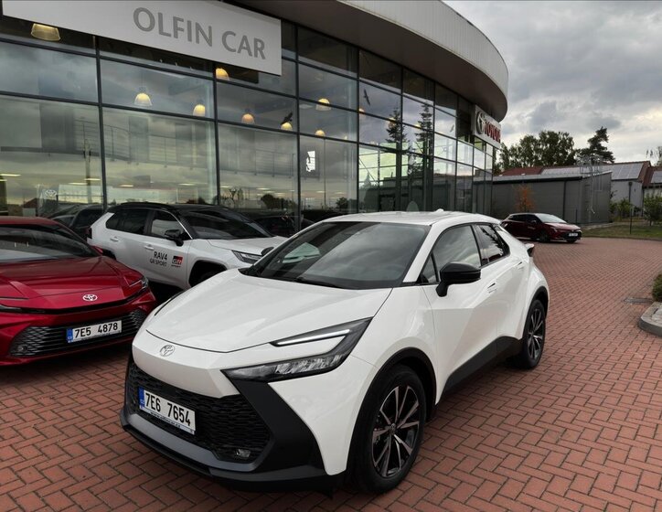 Toyota C-HR Hatchback 1,8 l 72 kw