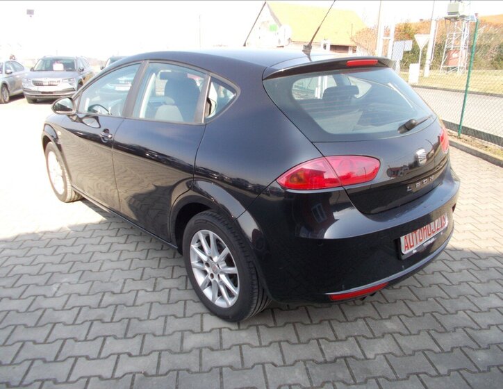 Seat Leon Hatchback 1,4 l 92 kw