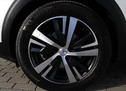 Peugeot 3008 SUV 1,5 l 96 kw