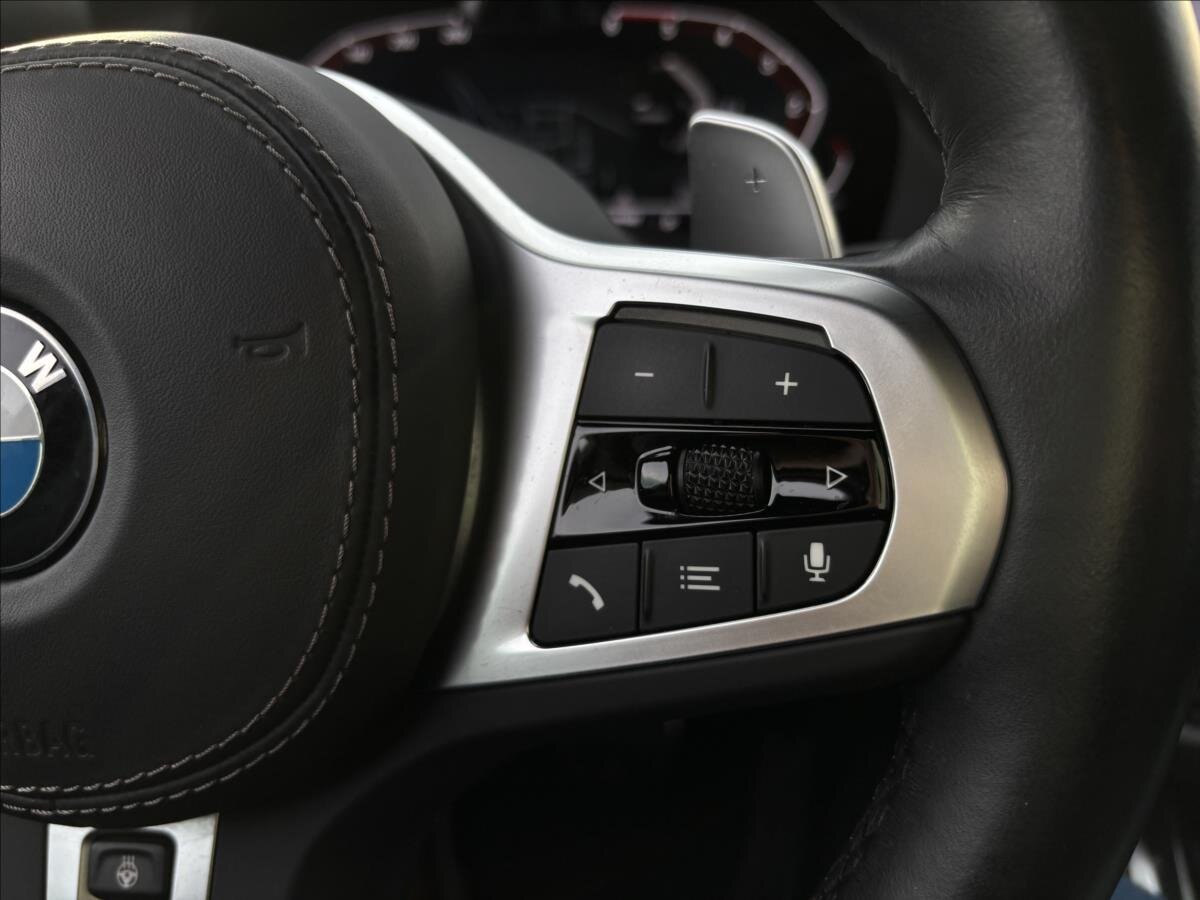 BMW X6 SUV 3,0 l 210 kw