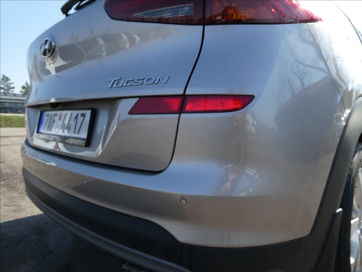 Hyundai Tucson SUV / Terénní 1,6 l 85 kw