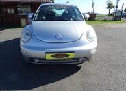 Volkswagen New Beetle 1